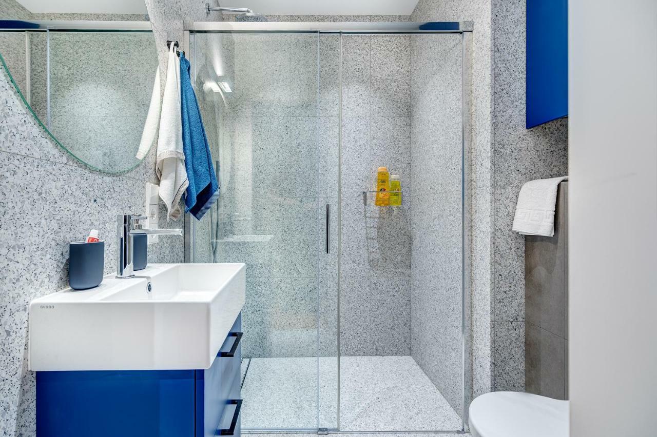 Happy Inn Gold Studio, Self Check-In, Parking In The Underground Garage Вильнюс Экстерьер фото