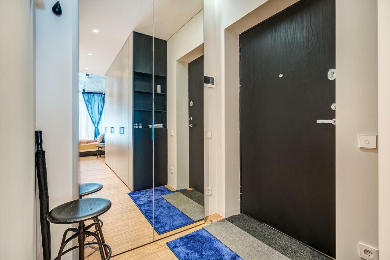 Happy Inn Gold Studio, Self Check-In, Parking In The Underground Garage Вильнюс Экстерьер фото