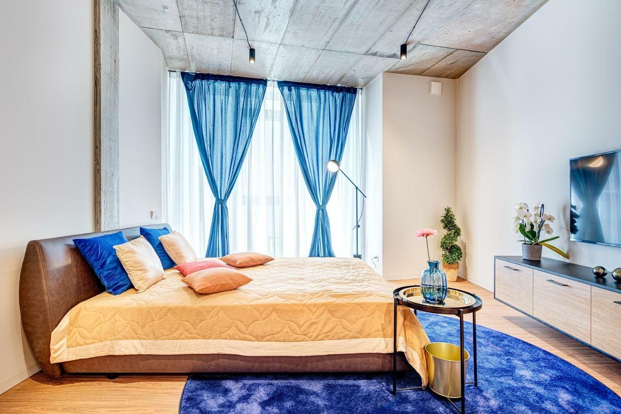Happy Inn Gold Studio, Self Check-In, Parking In The Underground Garage Вильнюс Экстерьер фото